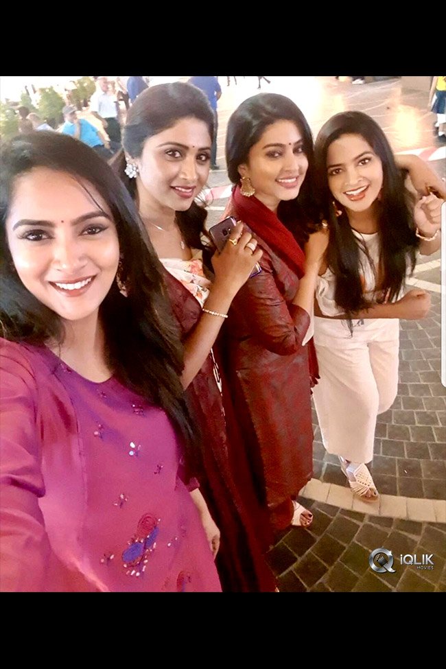 Madhumitha-in-VVR-Special-Gallery